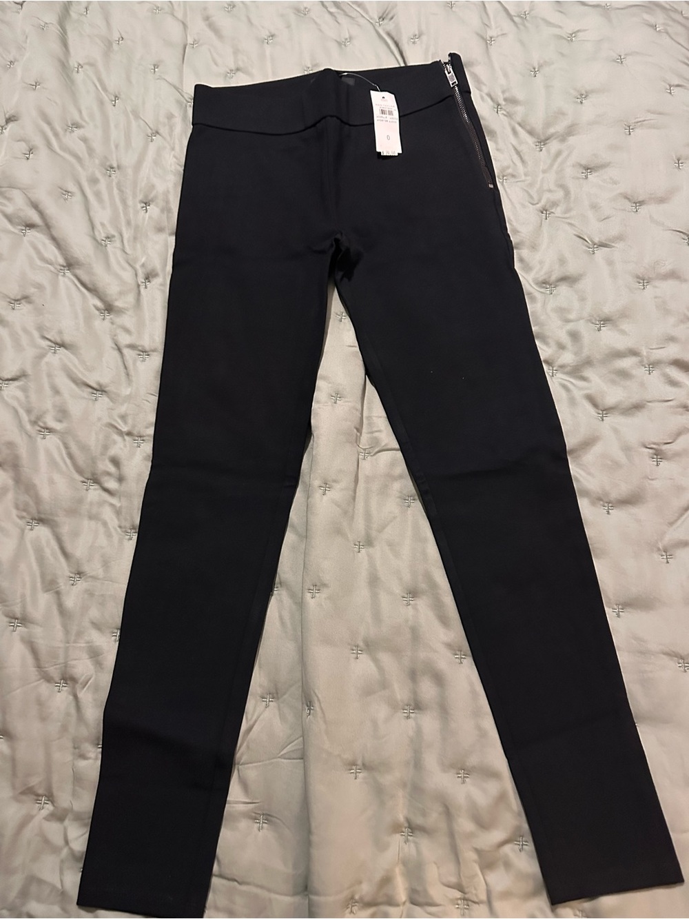 NWT Ann Taylor Black Ponte Side-Zip Slim Pants - Picture 2 of 9